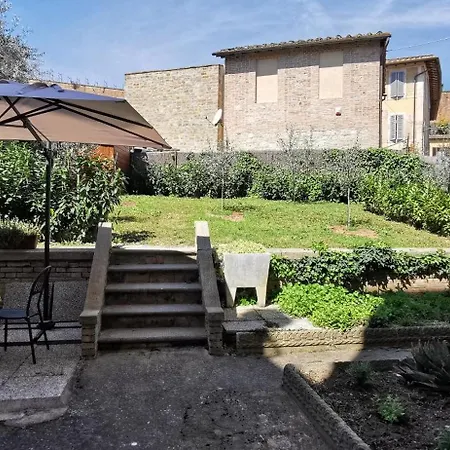 Em Apartment Siena
